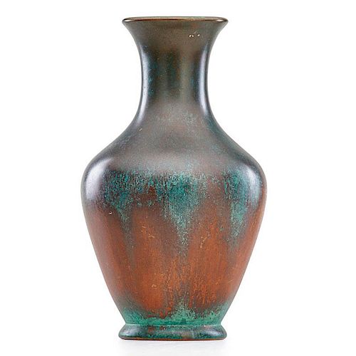 CLEWELL Copper-clad vase