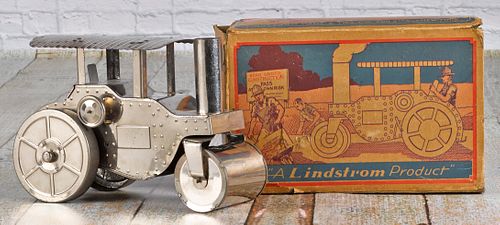 Lindstrom tin wind-up road roller with original b