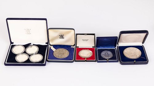 5 European Medals in Cases