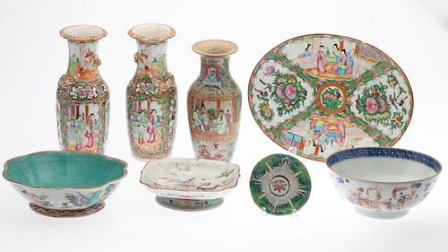 8 Pieces of Chinese Export Porcelain