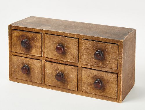 Small Spice Chest