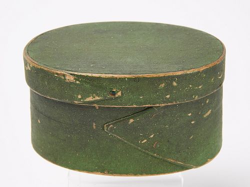 Miniature Green Oval Box