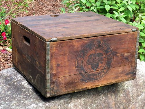 1900 Pabst BlueRibbon Beer "Railroad Box" Wooden Crate 