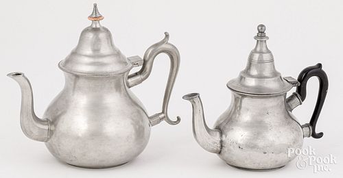 Two pewter pear shaped teapots, 19th c.