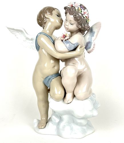 Lladro "Heaven & Earth" #1824 Figurine