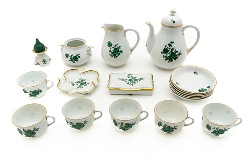 Wien Augarten 'Marie Theresa' Porcelain Coffee Set, H 9'' 17 pcs
