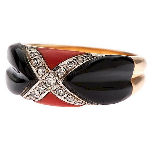 Coral and Onyx Inlay Ring with Diamonds in 14 Karat 