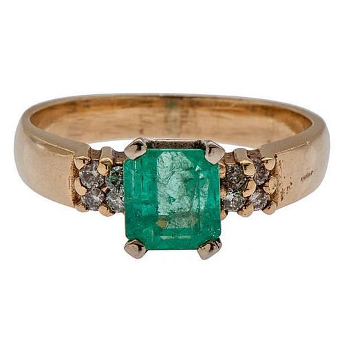 Emerald and Diamond Ring in 14 Karat 