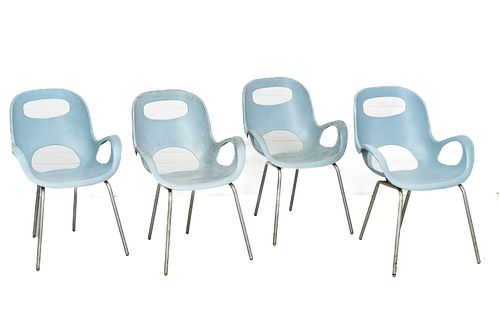 Karim Rashid (Egypt/Canadian, B. 1960) Molded Plastic Oh Chairs, H 34'' W 23'' Depth 19'' 4 pcs