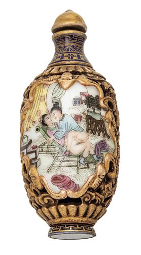 Chinese Porcelain Snuff Bottle, Erotic Ca. 19th.c., H 3.6''