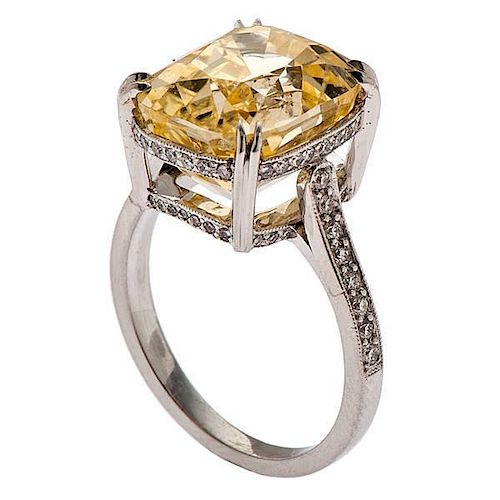 A.G.L. Certified Natural Yellow Sapphire and Diamond Ring in Platinum 