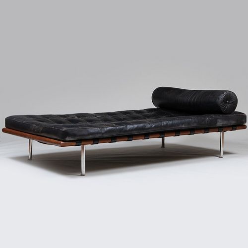 Mies van der Rohe for Knoll Walnut, Chrome and Tufted Leather Upholstered "Barcelona' Daybed 