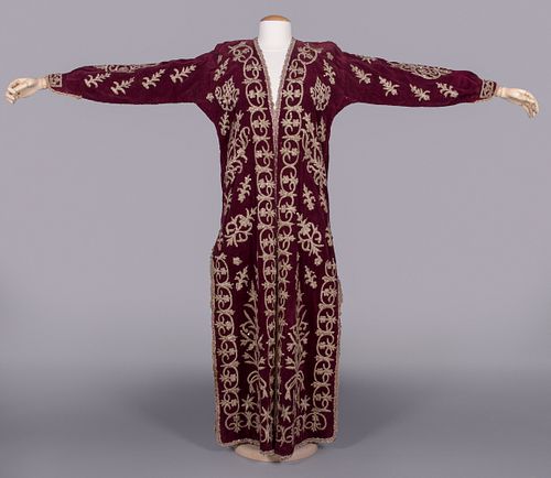 LADIES EMBROIDERED ROBE, OTTOMAN, LATE 19TH C