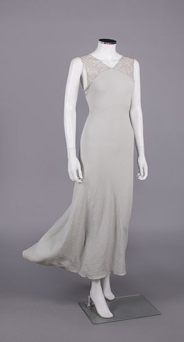 DOVE GREY NOVELTY WEAVE EVENING DRESS, LATE 1930s