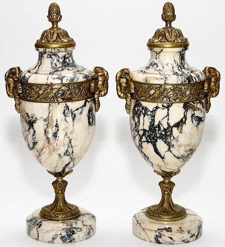 MARBLE AND BRONZE CASSOULET 19TH CENTURY PAIR