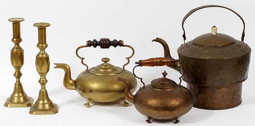 ANTIQUE BRASS AND COPPER TEAPOTS LOT OF THREE