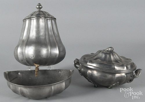 Italian pewter lavabo and tureen, early 20th c.