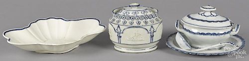 Pearlware, to include a blue feather edge gravy tureen, a ladle, and undertray