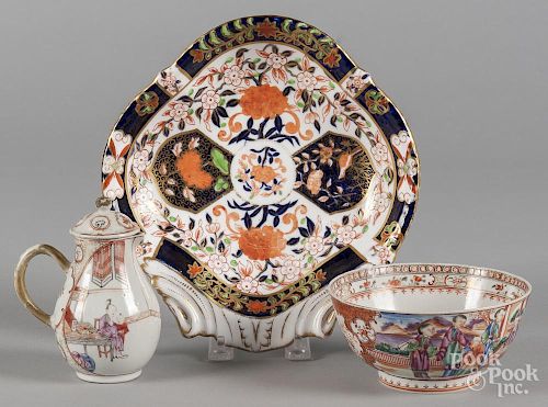 Chinese export porcelain Mandarin palette bowl, ca. 1800, 2 3/4'' h., 5 5/8'' dia.