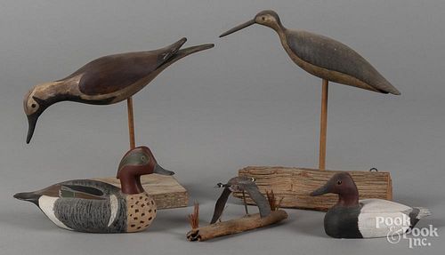 Two shorebird decoys, together with two small duck decoys and a Canada goose, tallest - 10 1/4''.