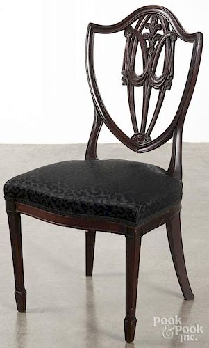 Pair of Hepplewhite mahogany shieldback dining chairs, 19th c.