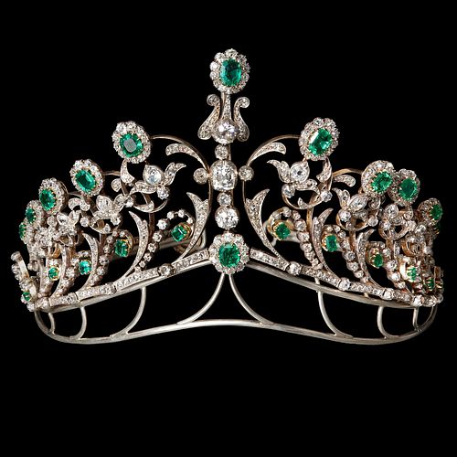 IMPORTANT AND MAGNIFICENT ANTIQUE VICTORIAN CERTIFICATED COLOMBIAN EMERALD AND DIAMOND TIARA / NECKLACE