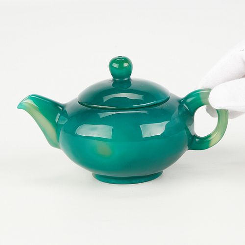 Chinese Green Chalcedony Agate Teapot