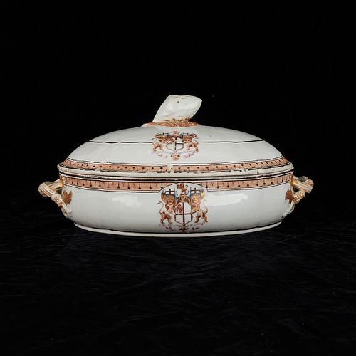 Chinese Export HEIC Porcelain Tureen
