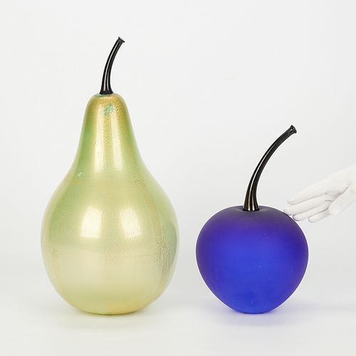 Group of 2 Dick Huss Glass Fruits