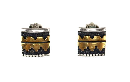 Thomas Singer (1940-2014) - Navajo - Gold and Sterling Silver Overlay Clip-on Earrings c. 1970s, 0.625" x 0.625" (J15817)
