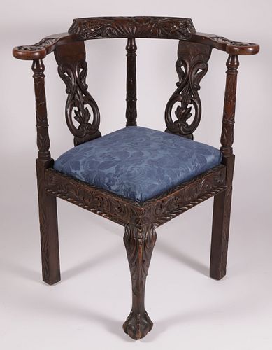 George II Style Carved Oak Corner Chair, late 19th Century