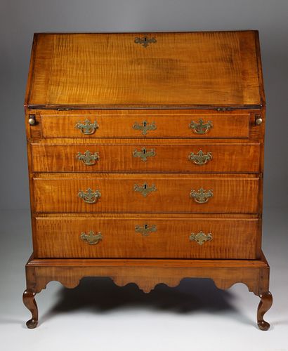 American Queen Anne Tiger Maple Slant Front Desk on Frame, 18th Century