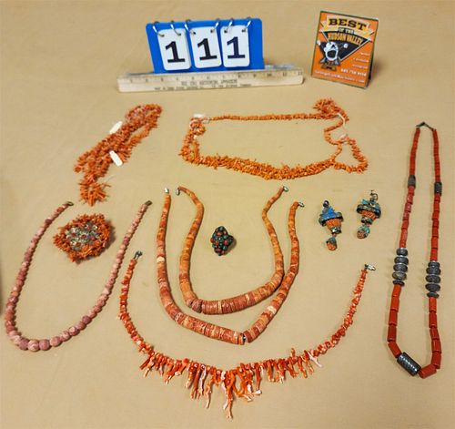 TRAY CORAL NECKLACES PIN AND EARRINGS