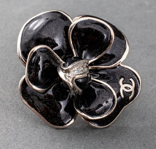 Chanel Broach Pin Auction