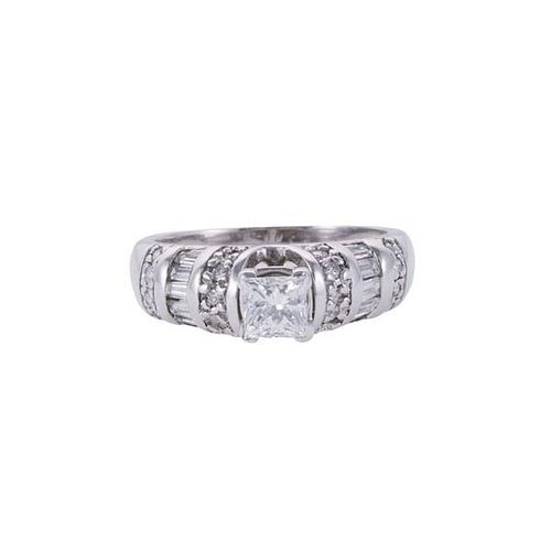 EGL 0.59ct E VS1 Princess Diamond 14k Gold Engagement Ring