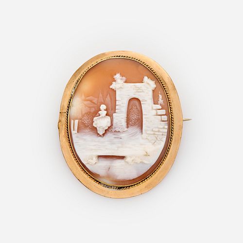 Antique Large Shell Cameo Brooch Lady in Archway Scene
