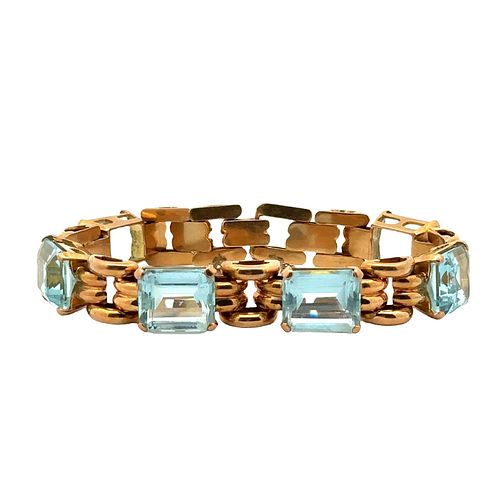 50.0 Cts Aquamarines Bracelet in 18k Gold
