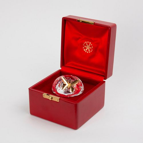 Steuben Crystal Mushroom with 18K Gold Butterfly