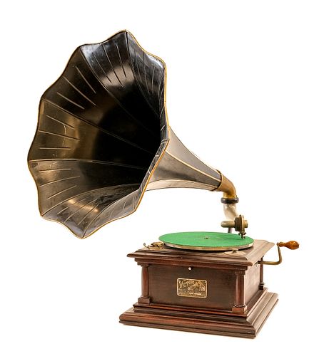 Victor IV Disc Phonograph