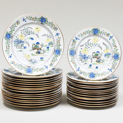 Chinese Export Style Porcelain Part Service
