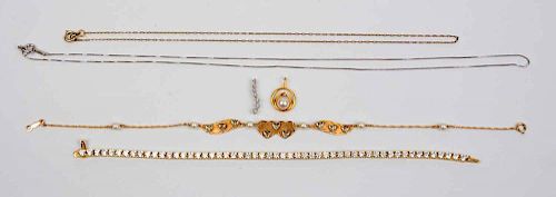 Lot Of 4: Assorted 10K & 14K Gold Necklaces and Bracelet.