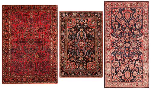 Set of 3 Antique Persian Sarouk Rugs 4 ft 2 in x 2 ft (1.27 m x 0.6 m)+3 ft 2 in x 2 ft (0.96 m x 0.6 m)+4 ft 10 in x 3 ft 4 in (1.47 m x 1.01 m)