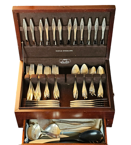 Set of Reed and Barton 'Cellini' Sterling Flatware