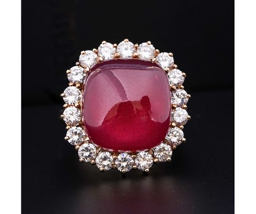 14K GOLD RED CABOCHON COCKTAIL RING