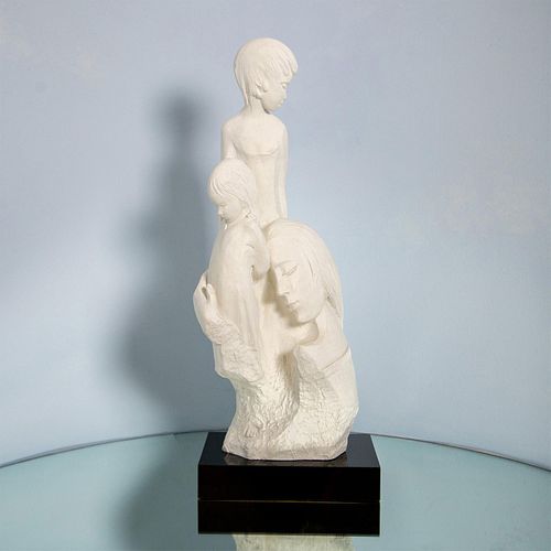 Austin Sculpture Figural Sculpture, A Mother's Love