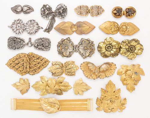 ANTIQUE / VINTAGE FLORAL AND FOLIATE METAL BELT OR DRESS BUCKLES AND OTHER ACCESSORIES, LOT OF 19