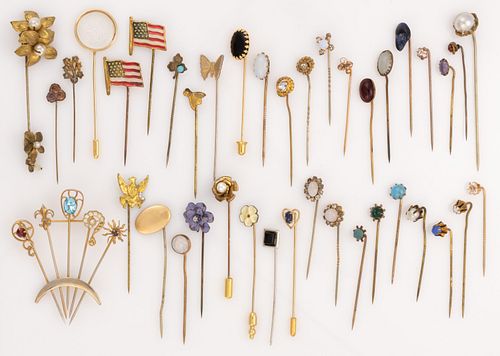 ASSORTED ANTIQUE / VINTAGE STICK PINS AND BROOCH, LOT OF 40