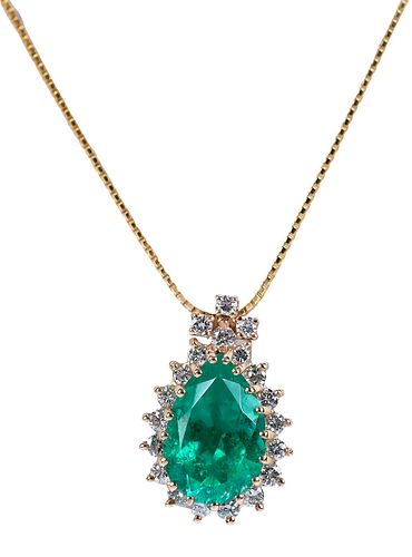 14kt. Pear Shape Emerald and Diamond Necklace