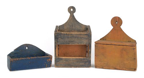 Three painted pine hanging boxes, largest - 19 1/2