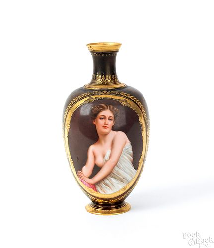 German porcelain vase, ca. 1900, with a painted po